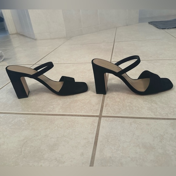 Ann Taylor Black Heeled Sandals - 9.5 - EUC - Picture 2 of 6